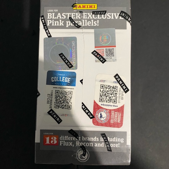 Chronicles NBA Blaster Box - Picture 3 of 3